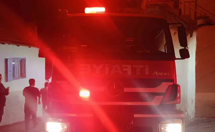 Söke’de zirai alan yangını
