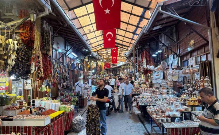 "Terörsüz Türkiye" süreci Gaziantepli esnafları umutlandırdı 
