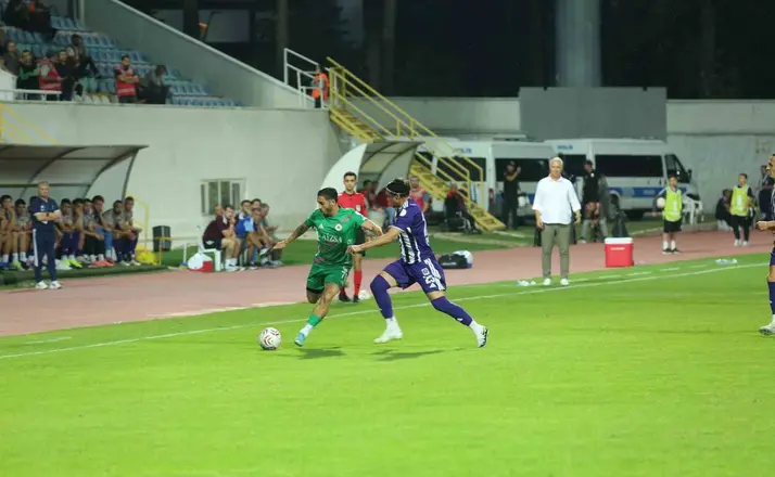 TFF 2. Lig: Isbaş Isparta 32 Spor: 3 - Güzide Gebzespor: 3

