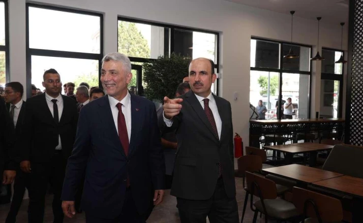 Ticaret Bakanı’ndan Konya’nın en büyük Gençlik Kampüsüne ziyaret