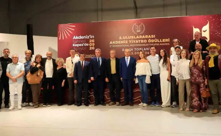 Tiyatronun kalbi Kepez’de atacak
