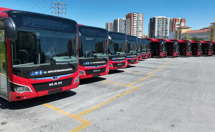 Toplu taşıma memurlara 20 ay ücretsiz oldu