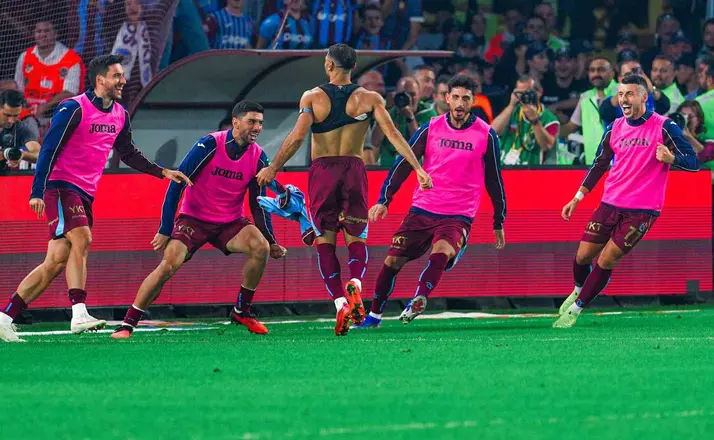 Trendyol Süper Lig: Trabzonspor: 4 - Galatasaray:0 (Maç sonucu)
