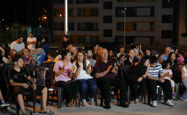 Turhal Belediyesi Mahalle Konserleri’yle yazı renklendiriyor 