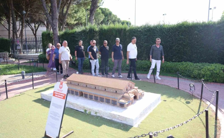 Türkiye’nin dört bir yanından gelen müdürler Şehzadelerpark’a hayran kaldı 