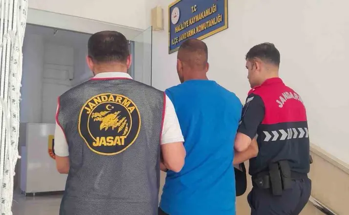 Uyuşturucudan aranan şahıs yakalandı
