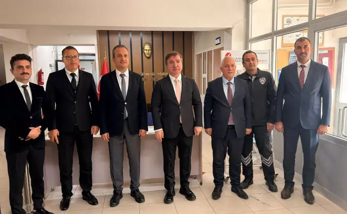 Vali Aydoğdu’dan halkla ilişkiler bürolarına inceleme
