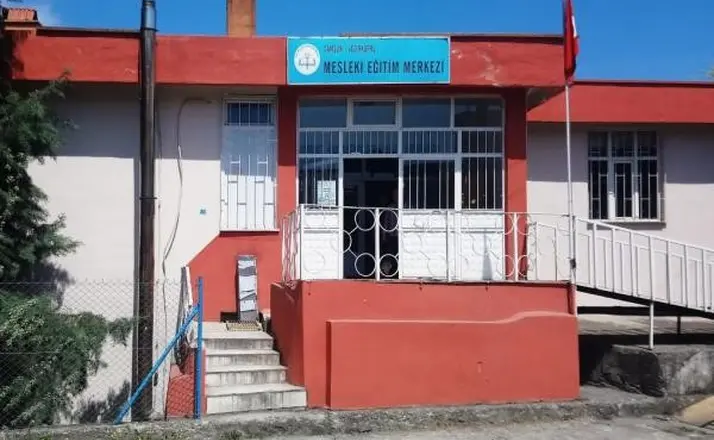 Vezirköprü’de MESEM ve Tarım Lisesi sorunu Ankara gündemine taşınıyor
