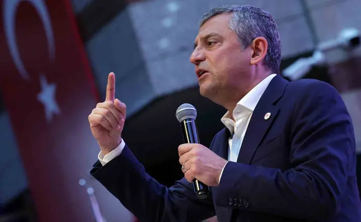 Yeni Parti Genel Başkanı Özel: "Yeni siyasetle birlikte hiçbir şey geride bıraktıklarımız gibi olmayacak"
