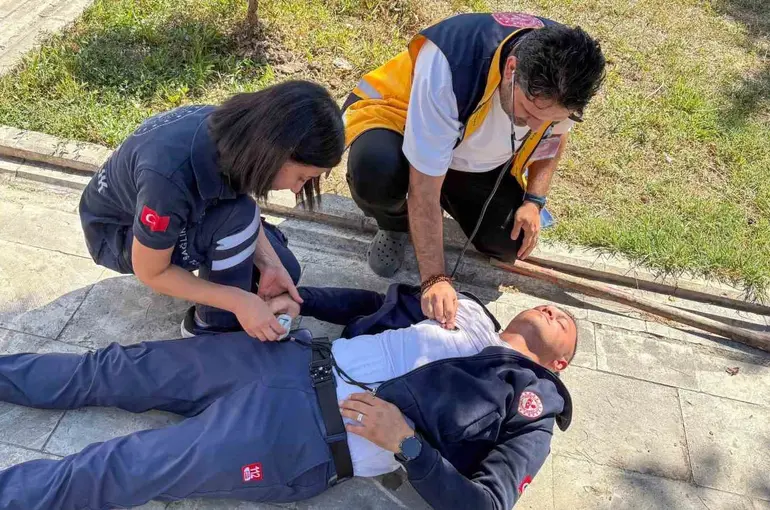112 Acil Çağrı Merkezi personeline yangın eğitimi verildi

