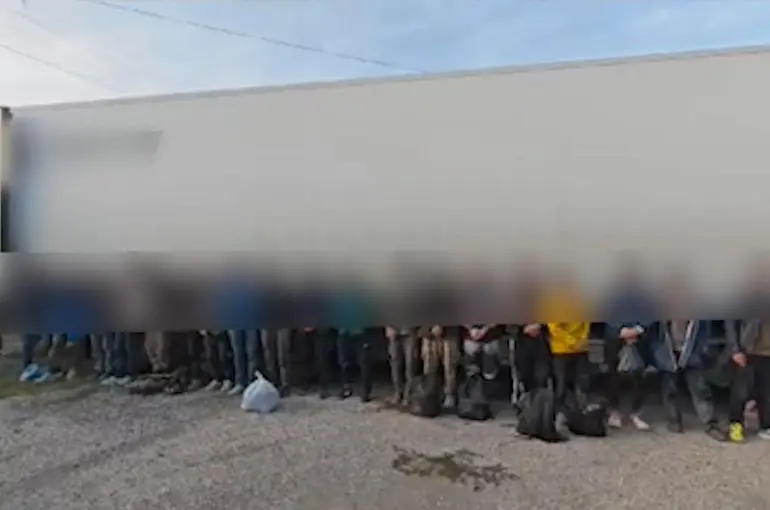 14 ayrı operasyonda 83 kaçak göçmen yakalandı