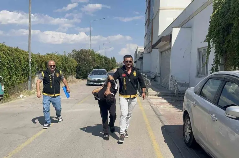 3 kişiyi öldürüp "Pişmanım" diyen şüpheli tutuklandı
