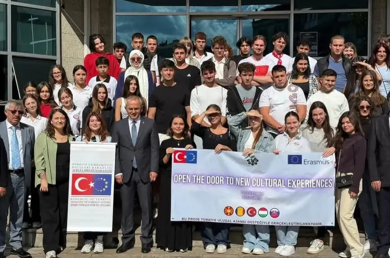 38 yabancı genç Akçakoca’da bir araya geldi

