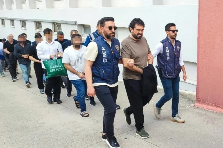 5 liralık ‘havala’ sistemiyle milyonlarca lira aklandı
