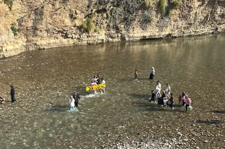 Adıyaman’da suda kaybolan genç aranıyor
