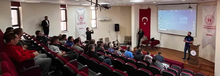 AFAD koordinasyonunda KYK yurtlarında kapsamlı Afet Eğitimi ve deprem tatbikatı gerçekleştirildi
