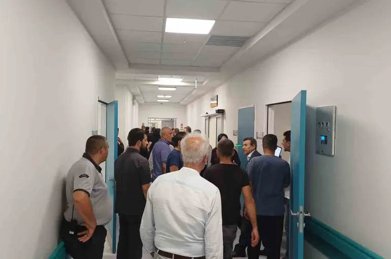Ağbaba’nın belinde kırık tespit edildi

