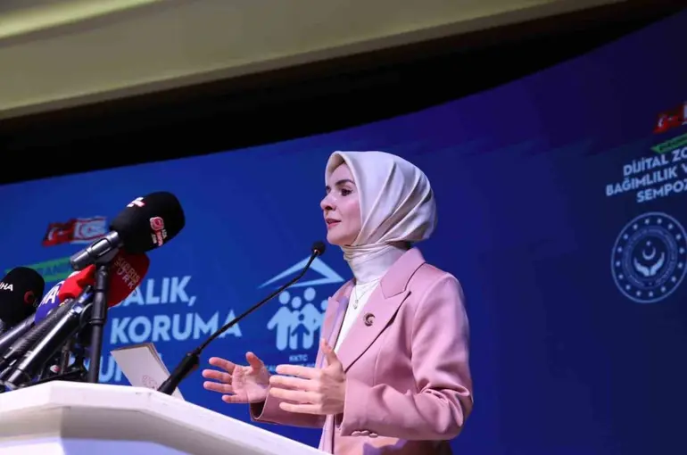 Aile ve Sosyal Hizmetler Bakanı Göktaş: "Dijital risklerle mücadele uluslararası iş birliği gerektiriyor"
