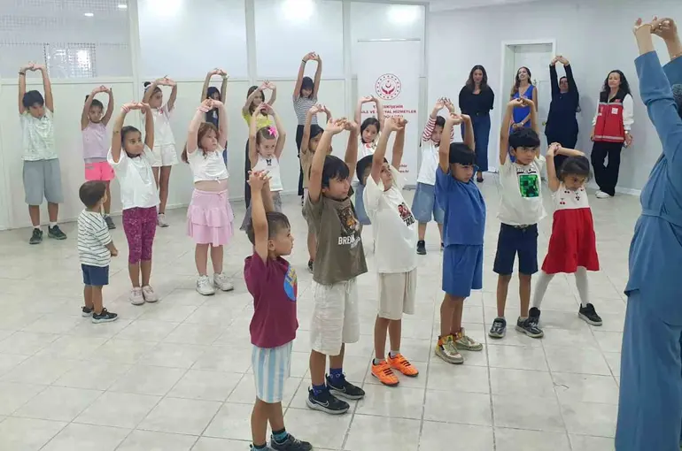 Aileler ve çocuklar ekrandan uzaklaştı
