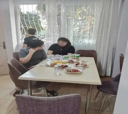 Ailenin dramına dayanamayan komşuları CİMER’e başvurdu, anne ve üç çocuk sağlıklı yaşam şartlarına kavuşturuldu

