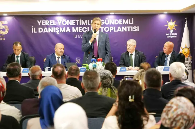 AK Parti’de Yerel Yönetimler Gündemli İl Danışma Meclisi Toplantısı
