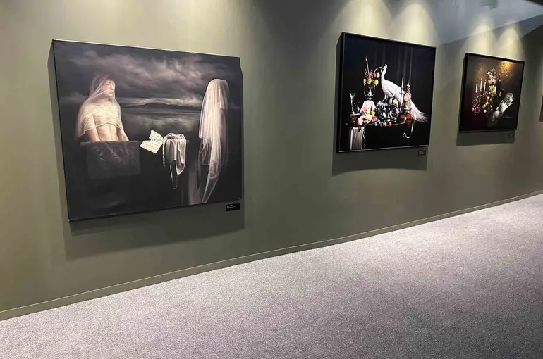 Akbank Sanat "Garip Şeyler Oluyor" sergisi ile Contemporary İstanbul’da
