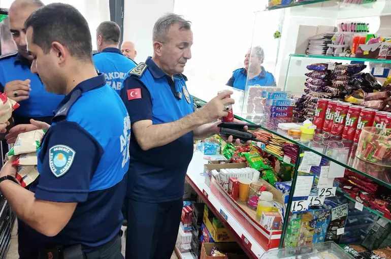 Akdeniz’de okul kantinlerine sıkı denetim
