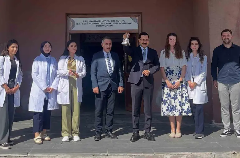 Akyaka’da ilk ders zili kaymakam Demirtaş’tan: Yeni eğitim yılı başladı
