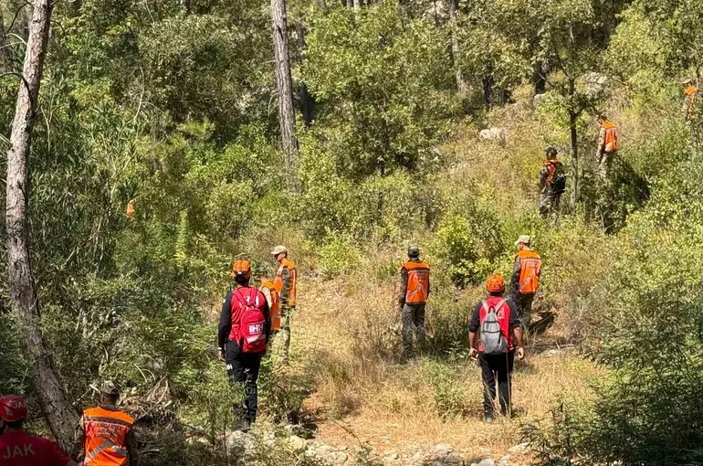 Alanya’da kayıp 33 yaşındaki adam için arama çalışması başlatıldı
