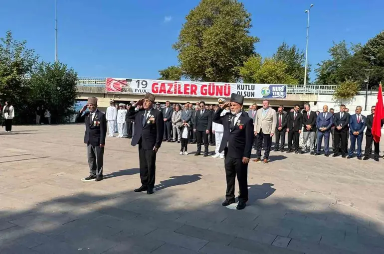 Alaplı’da 19 Eylül Gaziler günü törenle kutlandı

