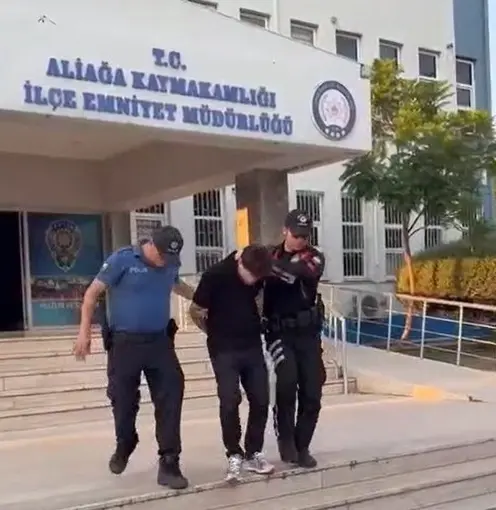 Aliağa’da 22 yıl hapis cezası bulunan şahıs yakalandı
