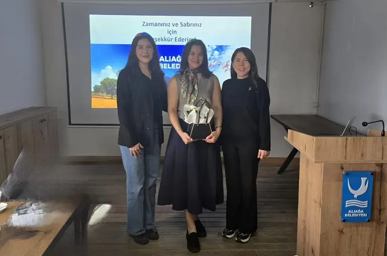 Aliağa’da ailelere ergenlik iletişimi semineri
