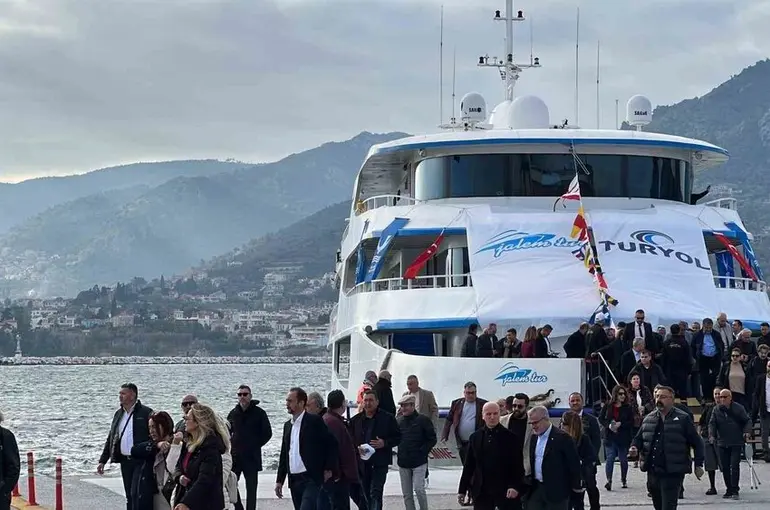 Aliaport’tan Midilli’ye ilk sefer gerçekleşti
