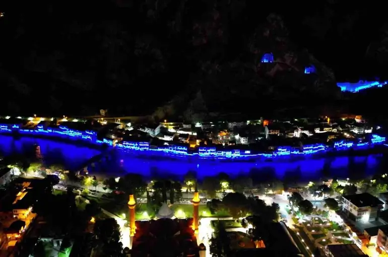 Amasya’nın dünya mirasının ışık sistemi yenilendi: "Rüya şehir"
