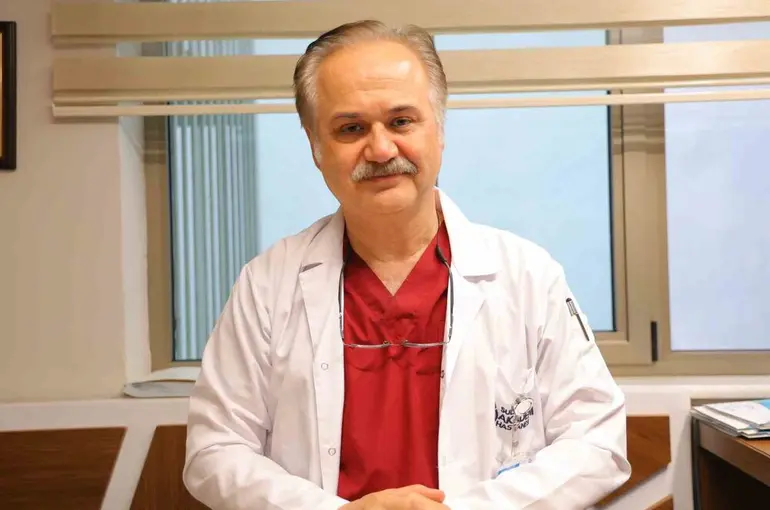 Ameliyathanede türkü ve uzun hava
