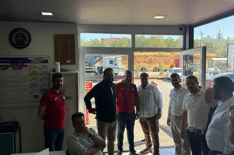 Anahtar Parti, sanayi esnafını dinledi
