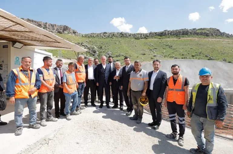 Ankara - Yerköy - Kayseri hızlı tren hattında yüzde 42 ilerleme
