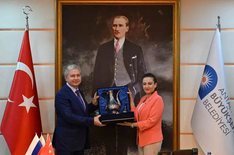 Antalya-Moskova hattında stratejik buluşma: "Ortaklığımız yeni aşamaya geçiyor"
