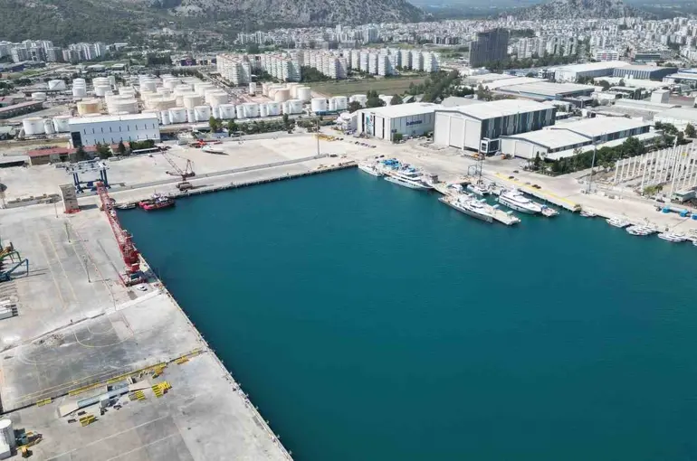 Antalya Serbest Bölgesi’nde ticaret hacmi 845 milyon dolara ulaştı

