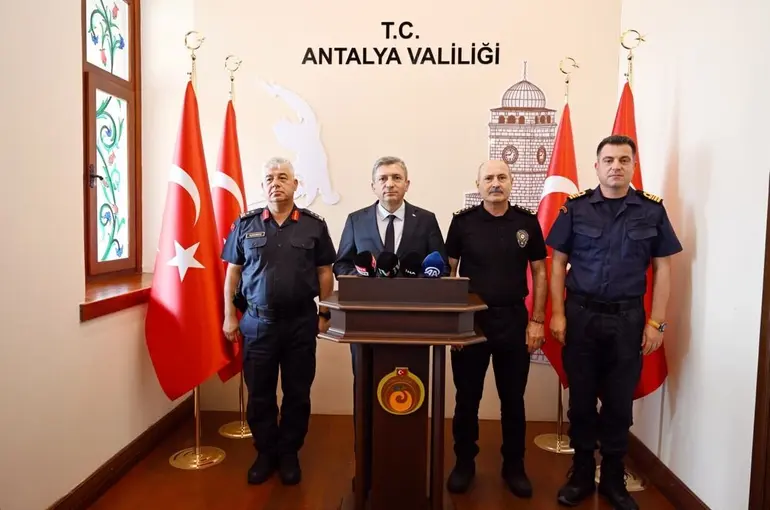 Antalya’da bir ayda 848 uyuşturucu operasyonu düzenlendi
