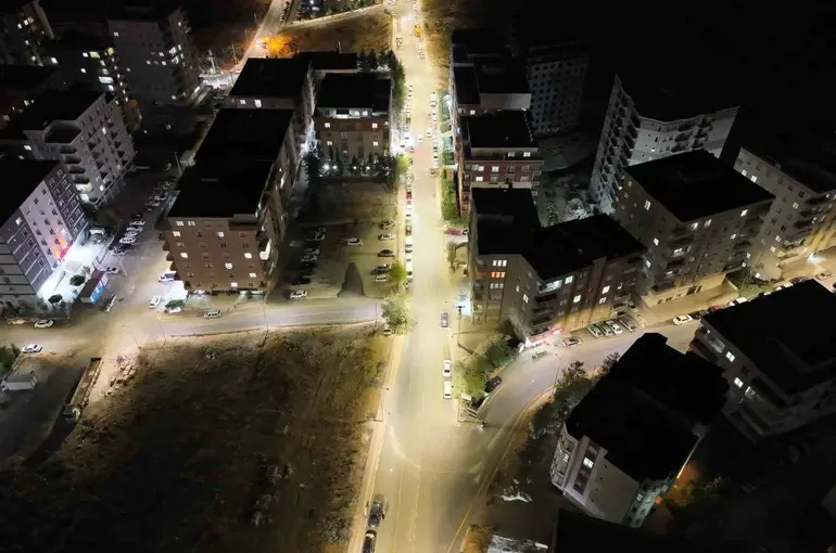 Artuklu’da yeni şebeke ve aydınlatma sistemleri devreye alındı
