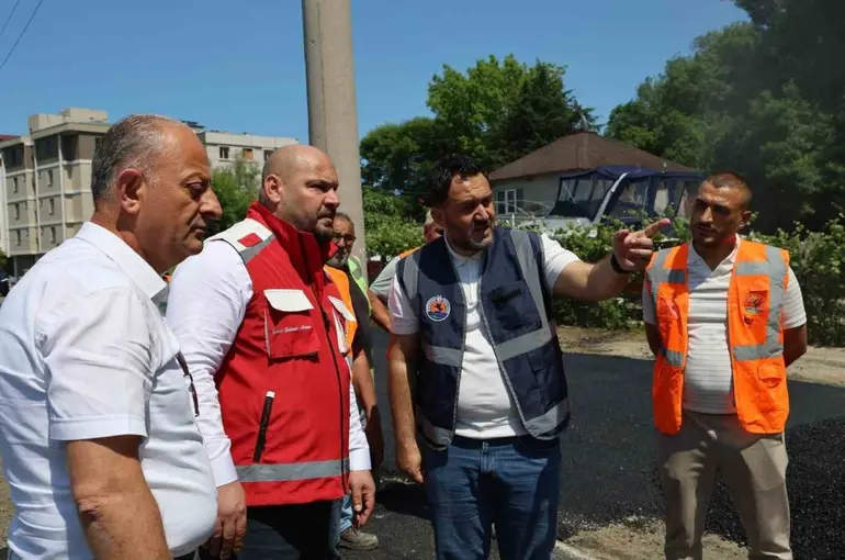 Atakum’un yolları adım adım onarılacak
