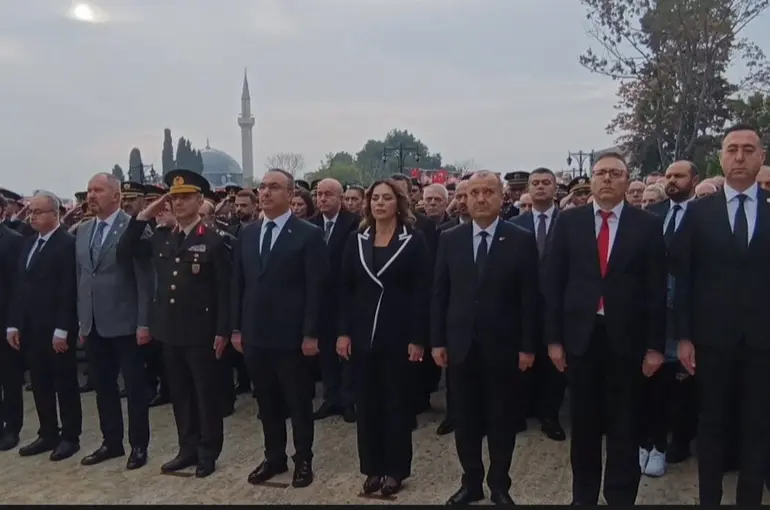 Atatürk, Tekirdağ’da da anıldı
