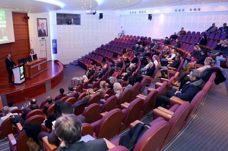 Atatürk Üniversitesinde "Program akran değerlendirme çalıştayı" düzenlendi
