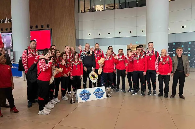 Avrupa şampiyonu kadın ve erkek Goalball Milli Takımı yurda döndü
