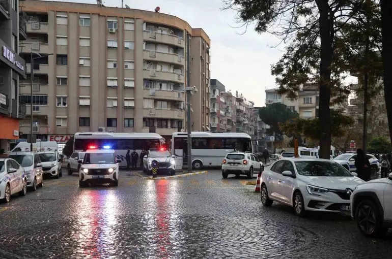 Aydın polisinin demokrasi nöbeti
