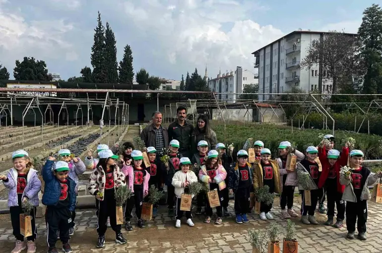 Aydın’da miniklere orman sevgisi aşılandı
