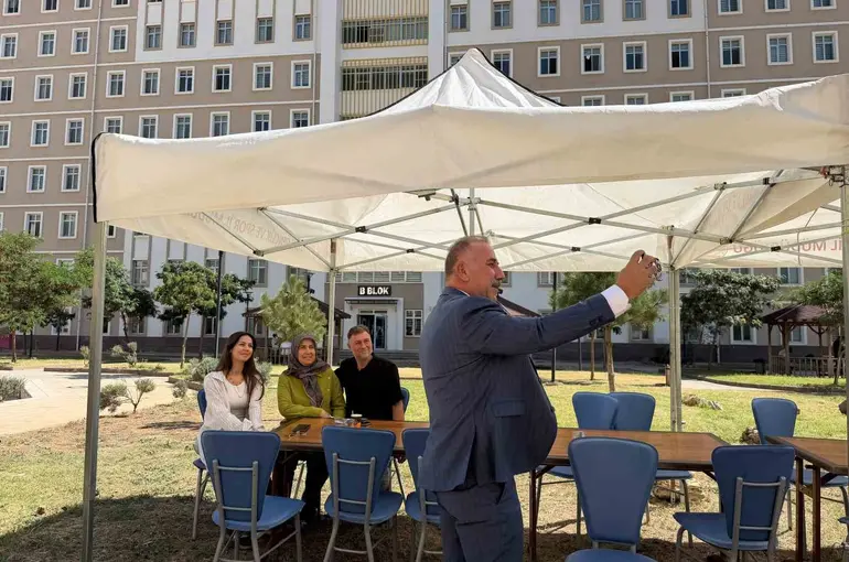 Aydın’da üniversite öğrencilerinin yurt kayıtları sürüyor
