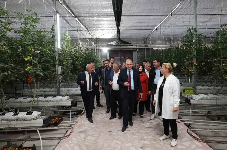 Aziziye’de yatırım turu
