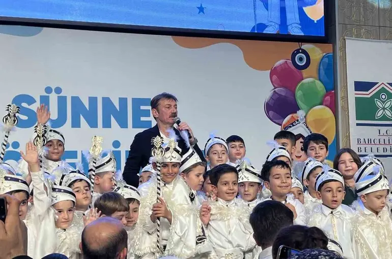 Bahçelievler Belediyesi "Sünnet Şöleni" etkinliği düzenledi
